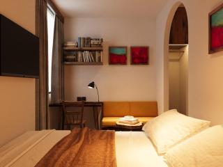 La VIE est Belle Design Hotel-Bui Vien Street-Beer-Rooftop Bar-24-7 Reception - Ho Chi Minh-stad - 0