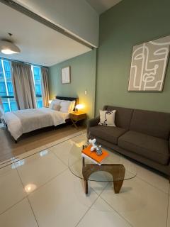 Modern Nordic 1BR Big Queen Bed Uptown BGC - Manila - 3