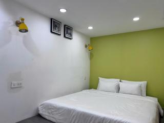 Botanica Premier Airprot Free Poll Gym - Ho Chi Minh - 6
