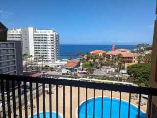 Copacabana apartment las Americas - - 4
