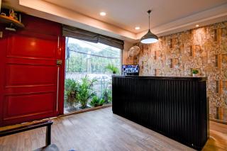 Brill Green Arcade 5min From International Airport - 3