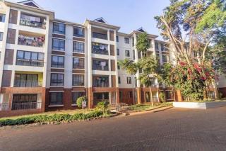 Esther's Breeze Suite - Nairobi - 7
