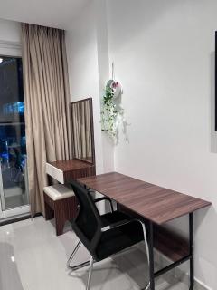 Sky Center City view apartment - Ho Chi Minh - 2