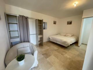 Provençal stone house in UZES fully renovated - 3