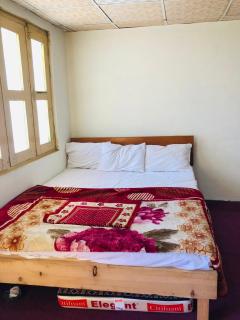7 Heavens Guest House & Restaurant Kel Neelum valley - - 2