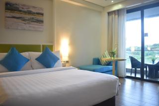 Poolside Escape Near Boracays Iconic Keyhole - Boracay - 3