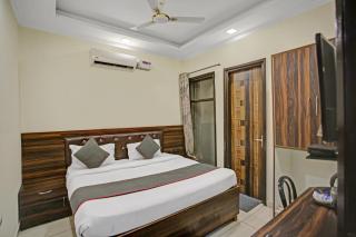 Hotel O COZY RETREAT - Noida - 6
