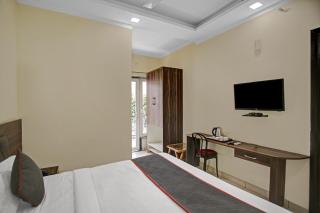 Hotel O COZY RETREAT - Noida - 2