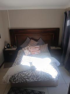 sentoza lodge - Bloemfontein - 6