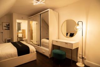 The Main Residence by TAS - Knebworth - 1