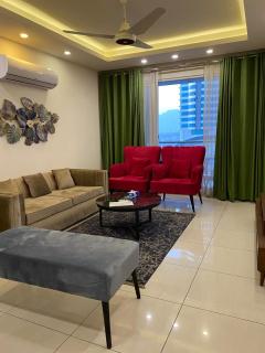 Sky Heights Apartments Facing Centaurus Mall Islamabad - Islamabad - 4