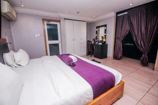 Elegance Suites Hotels - Lagos - 9