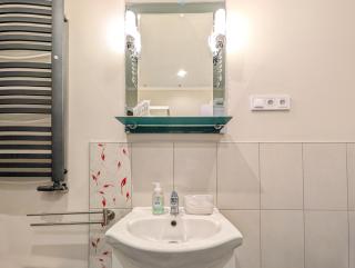 Wrocław Escape Apartment with Garden by BookingHost - Breslau - 3