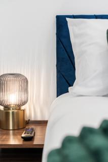 Stylish 2 Bed Seaside Apartment in the Heart of Brighton, 2 Minutes to the Beach, by Sovereign Suites - Brighton & Hove - 1
