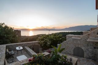 Niki's Tower - Stone Gems by the Sea - Kalamata - 0