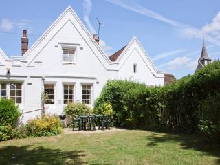 Pepper Pot Cottage - Compton - 0