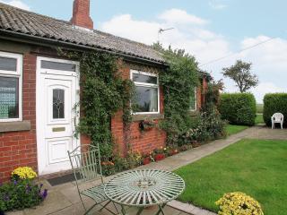 Searchlight Cottage - Fraisthorpe - 0