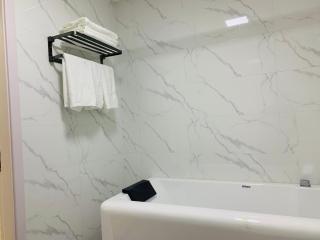 Central Comfort 3 Bedroom Apartment 39 - Ulaanbaatar - 2