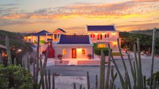 Luxury 6BR Nature Retreat Carpe Diem by Bocobay - Cashero - 8