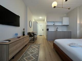 Comfort Class Apartment By The Sea & Casino Fun - Batumi - 7