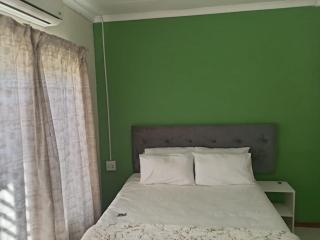 Elite Stay Guest House - Rustenburg - 0