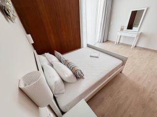 Sofia Luxury Apartments - Lechaio - 1