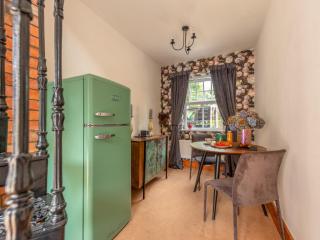 Charming Garden Retreat in Stafford Pass the Keys - Stafford - 2