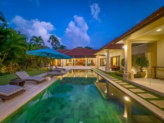 Villa Bugis Drupadi Seminyak - Seminyak - 0