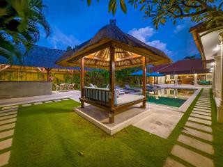 Villa Bugis Drupadi Seminyak - Seminyak - 5