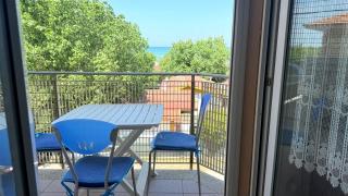 SE182 - Senigallia, trilocale fronte mare con balcone e posto auto - Senigallia - 0