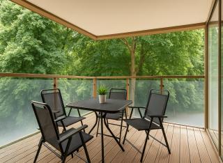 Luminous 2 Bed Balcony Flat in Islington - London - 5