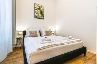 Spacious & Elegant Apartment in the City Center - 7