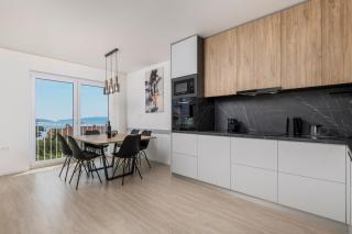 Apartment in Villa Marealto with pool, garage and seaview - Ičići - 2