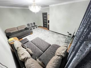 Квартира 3 комнаты, в новой части города, престижный район - Uralsk - 1