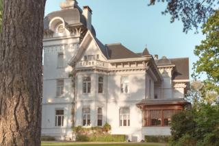 Villa Thor: A Majestic 100-Year-Old Manor - Genk - 0
