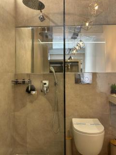 Avra Suite - 2