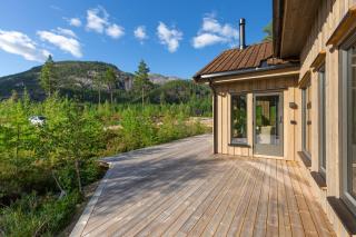 Det Kosekroken – Nordic Style Holiday Home by the Fjord - 7