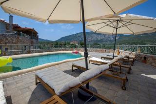 Aether Panorama Pool Retreat - Epáno Epídhavros - 9