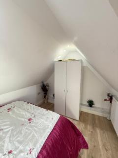 A Lovely and Cosy Studio Apartment - Navestock - 9