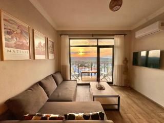 Green Roof Terrace with Sea and Nature view - - 7