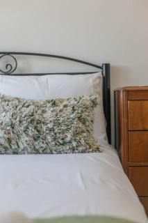 Beach Haven, Stylish Coastal House near Beach - Crabpot Cottages, Hunstanton - Hunstanton - 2