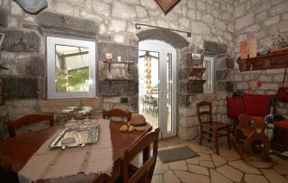 Stunning Home In Monterosso Almo - Monterosso Almo - 6