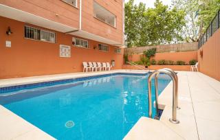 Cozy Apartment In Fuengirola With Wifi - 4