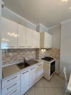 Seaview Apartment in Himare - Himarë - 8