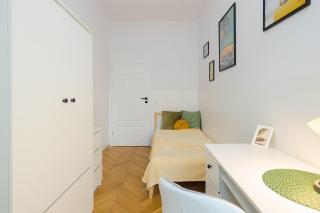Belwederska 36 38 ROOMS SuperApart - Warsaw - 5