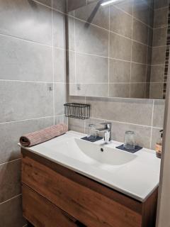 Romytt Suite - Saint-Quentin-la-Poterie - 7