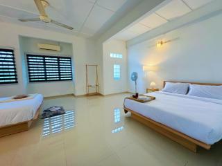 Wawasan Puchong Family-Friendly Spacious Home - Puchong - 3