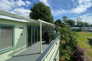 Snowdonia 1-Bed Chalet Sleeps 2 Stunning Views - Pennal - 0