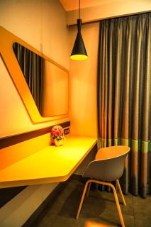 THE CENT HOTEL - Hyderabad - 4