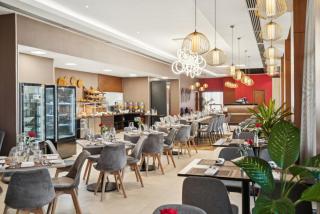 Doubletree By Hilton Addis Ababa Airport - Addis Abeba - 9